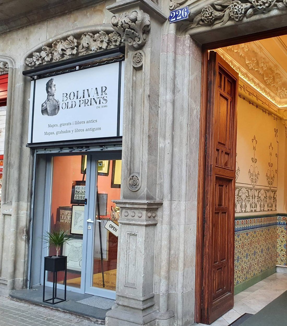 Tienda de Bolivar Old Prints, València 226, Barcelona
